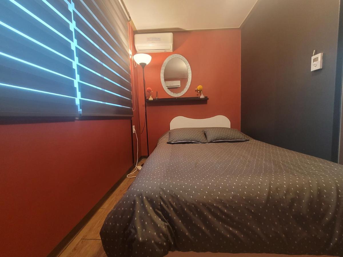 Olive Hostel W Seoul Bagian luar foto