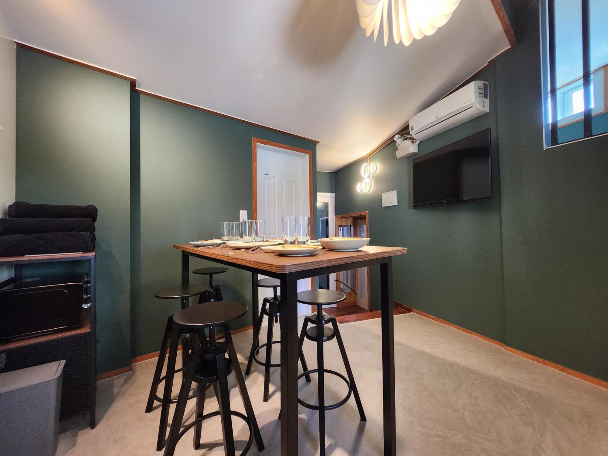 Olive Hostel W Seoul Bagian luar foto