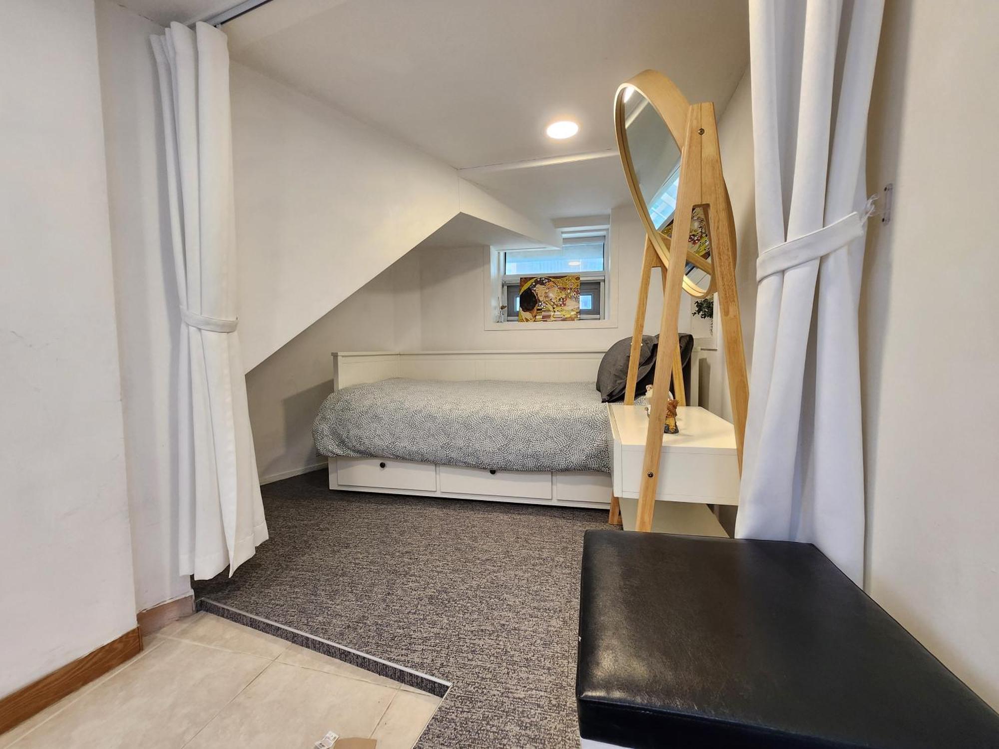 Olive Hostel W Seoul Bagian luar foto