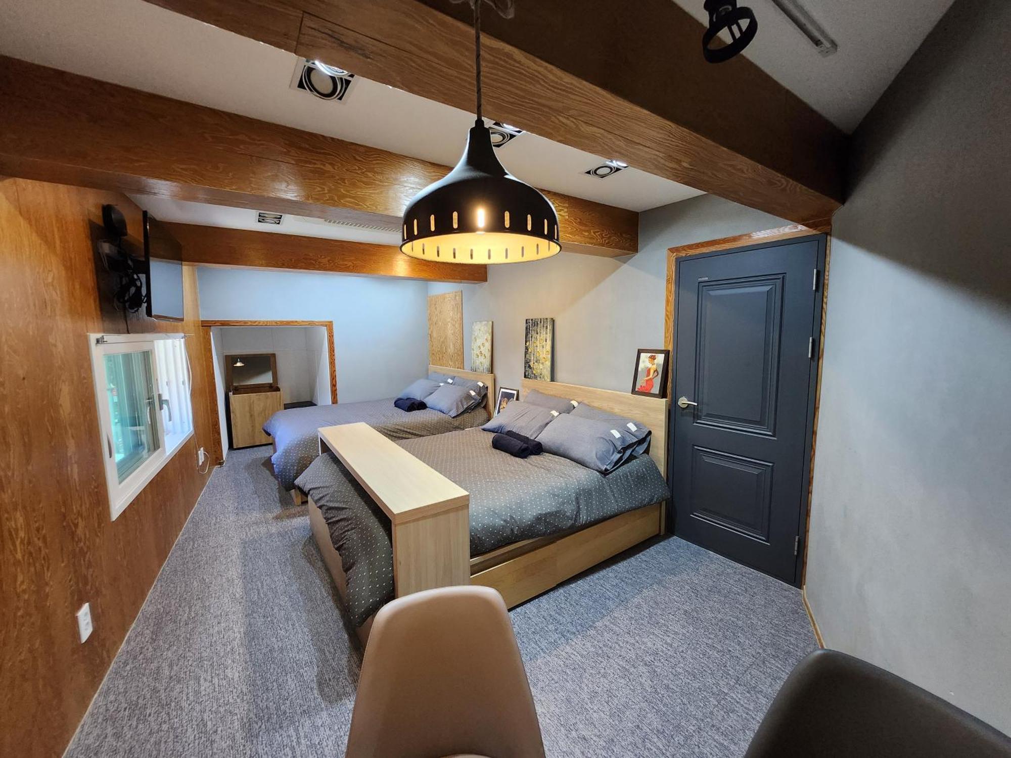 Olive Hostel W Seoul Bagian luar foto